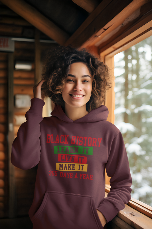 Black History (Unisex Heavy Blend™ Hooded Sweatshirt)